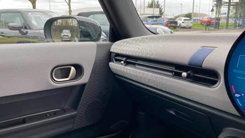 MINI Cooper 2.0 S Classic 5dr Auto Petrol Hatchback